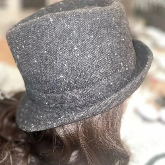 GREY TWEED FEDORA WALKING HAT - Picture 11 of 15
